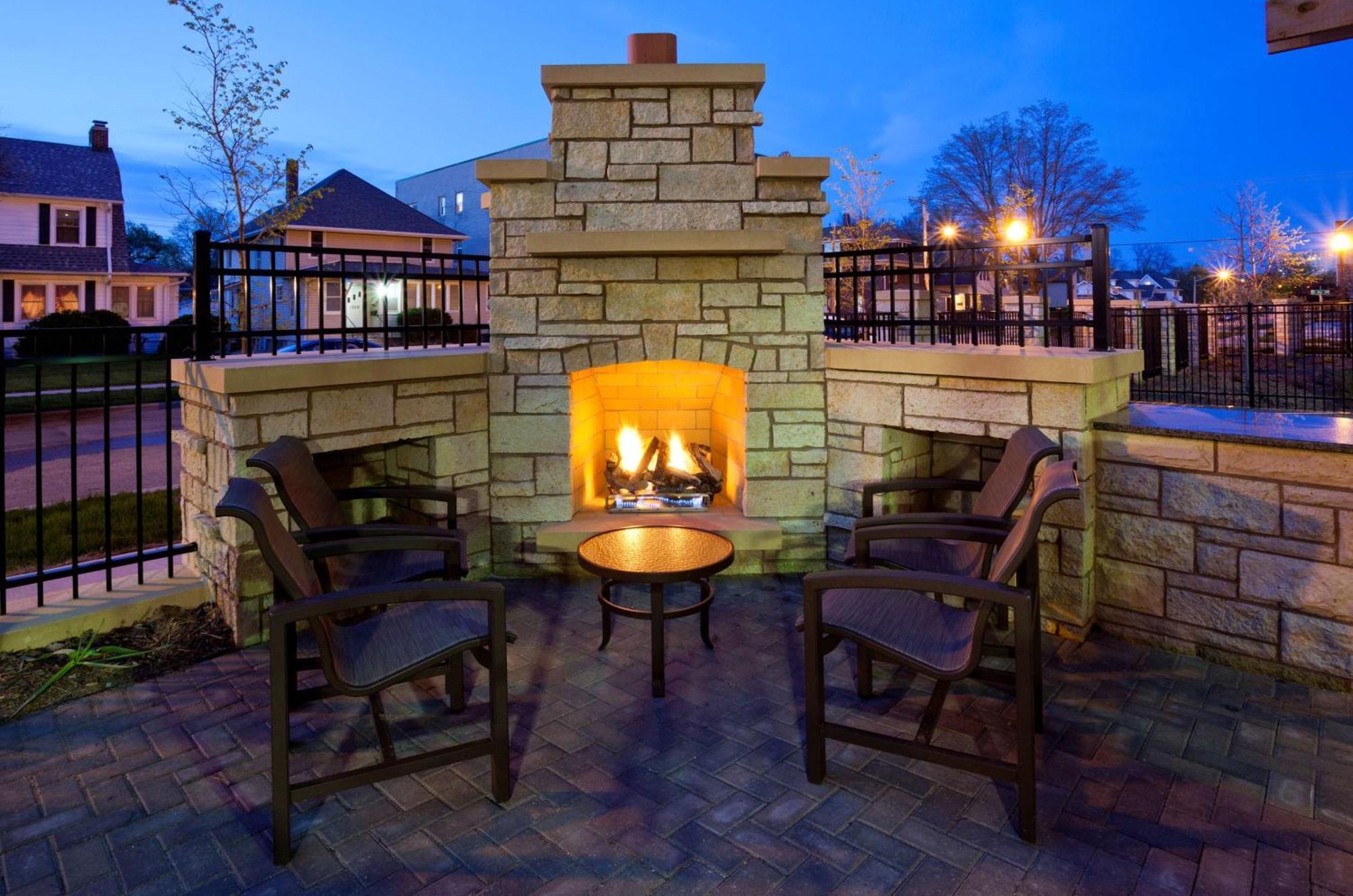 Homewood Suites By Hilton Rochester Mayo Clinic-St. Marys Campus Zewnętrze zdjęcie