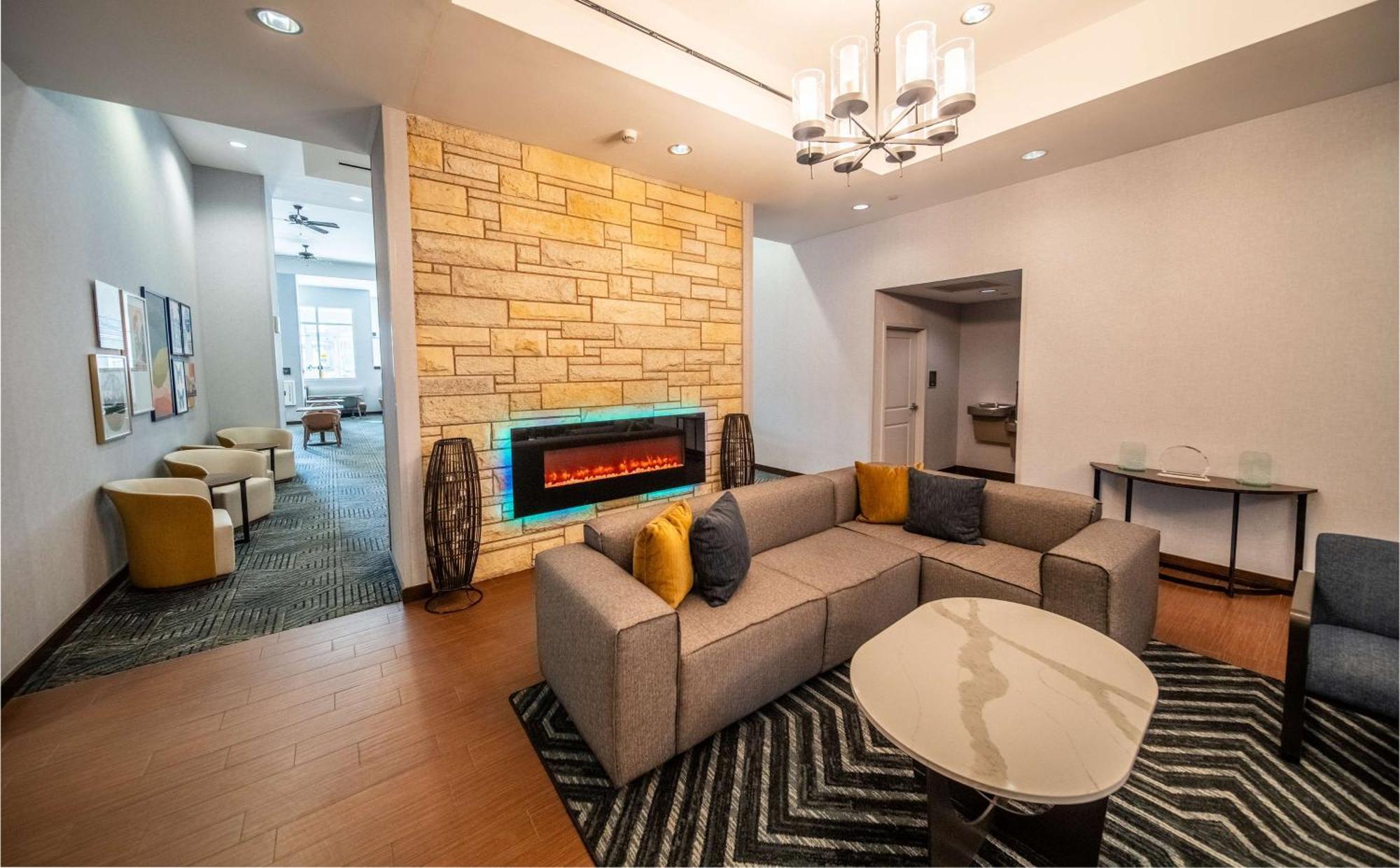 Homewood Suites By Hilton Rochester Mayo Clinic-St. Marys Campus Zewnętrze zdjęcie