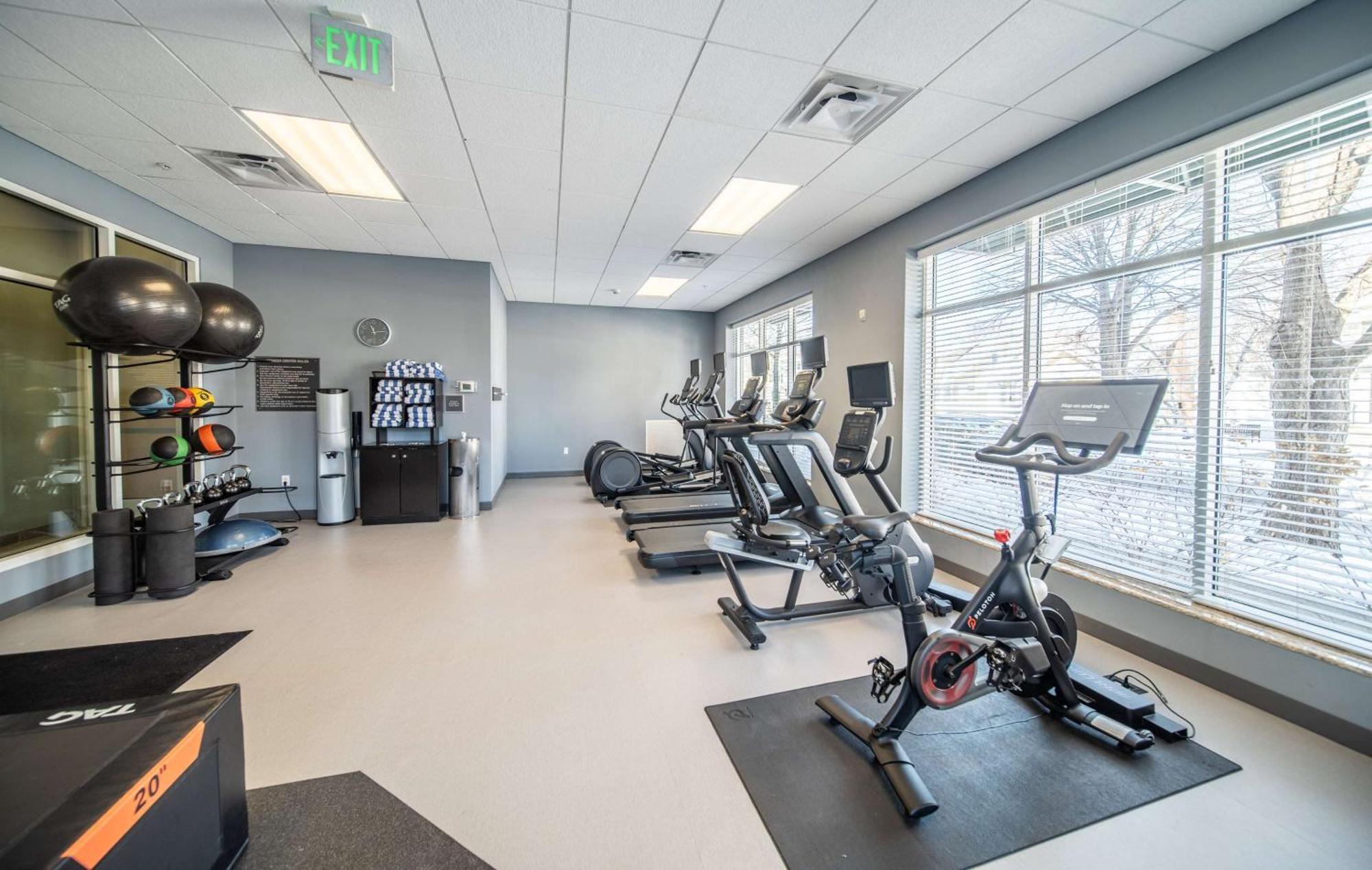 Homewood Suites By Hilton Rochester Mayo Clinic-St. Marys Campus Zewnętrze zdjęcie
